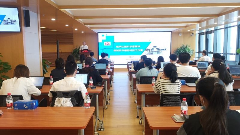 小标题：交通便利性，培训学校选址的关键因素