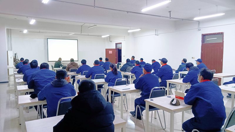 面试过程中，考生需要注意以下几点：